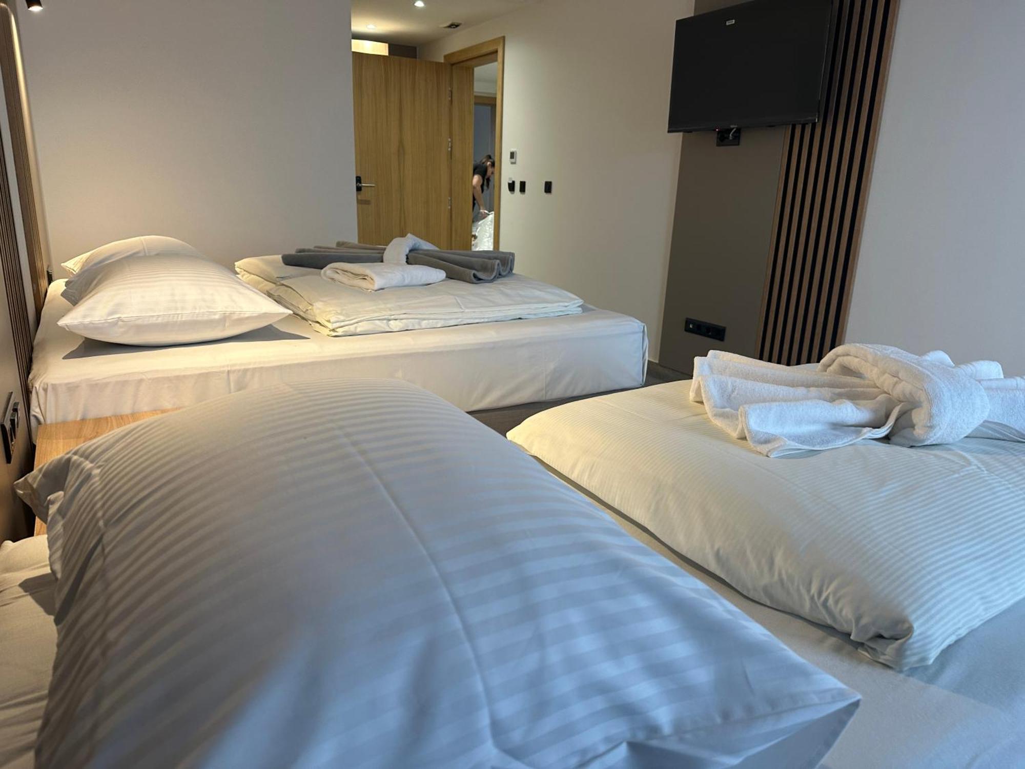 Hotel Suljovic Іліджа Екстер'єр фото